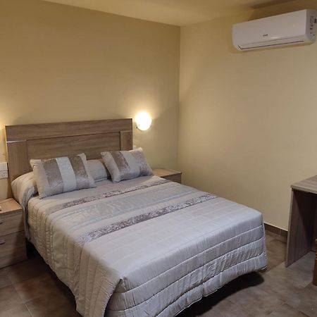 פונפרדה Hotel Novo מראה חיצוני תמונה